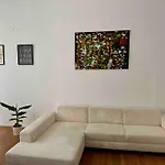 Wonderful Flat Near Ku'damm * 베를린