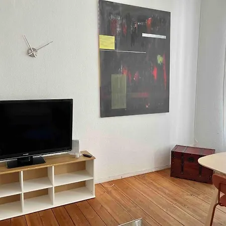 Wonderful Flat Near Ku'damm