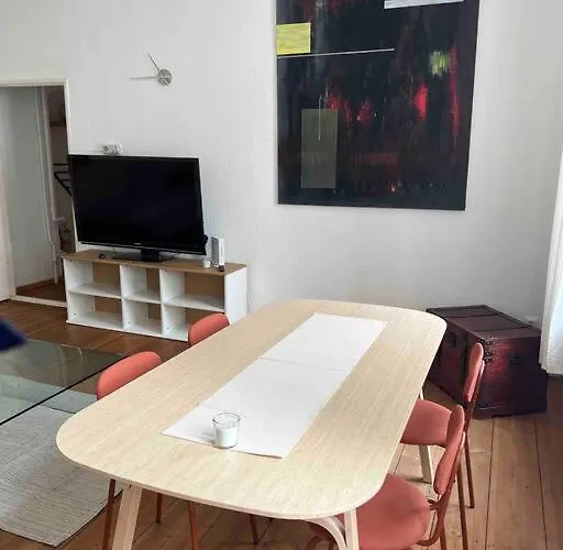 Wonderful Flat Near Ku'damm 아파트 *